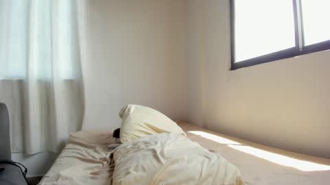 insta Laupalacio777Next stream 01th December online show from February 9, 6:23 pm