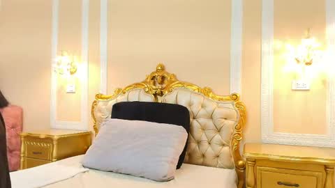 Hallie Stone online show from March 15, 12:33 pm