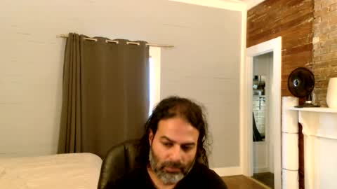 Snapshot of halycon2147818 chatting on July 7, 7:29 pm halycon2147818 online show from July 7, 7:29 pm