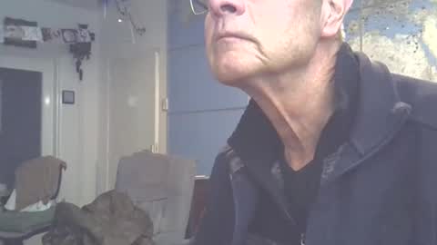 Snapshot of hamto65 chatting on February 11, 10:18 pm Prefer men 80 online show from February 11, 10:18 pm