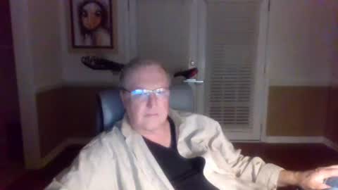 Han online show from November 7, 11:21 am