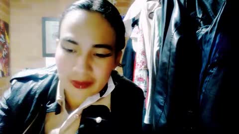 HANMy Dears make sure to follow me here create a FREE account if you dont have one and chat thank you. online show from November 9, 2:10 am