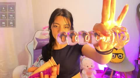 Hana Garcia online show from November 3, 1:08 am