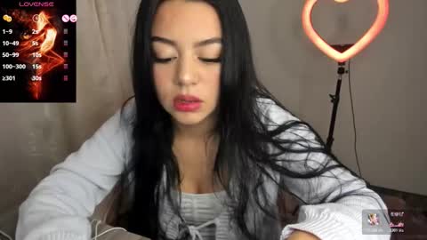 Hana Garcia online show from March 27, 11:59 pm