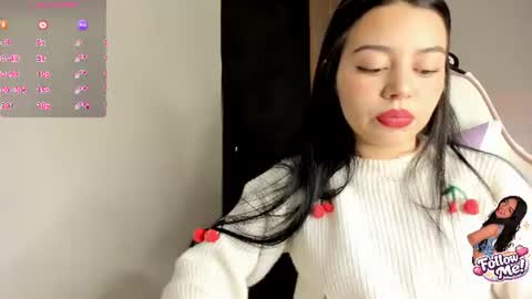 Hana Garcia online show from August 5, 9:50 pm