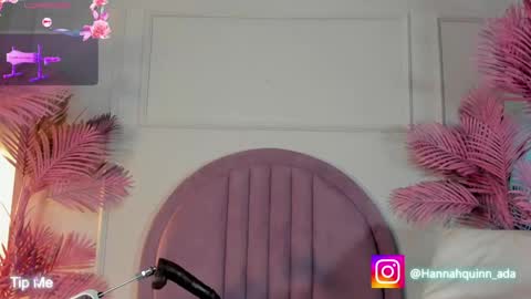 hanaahquinn online show from April 24, 11:34 am