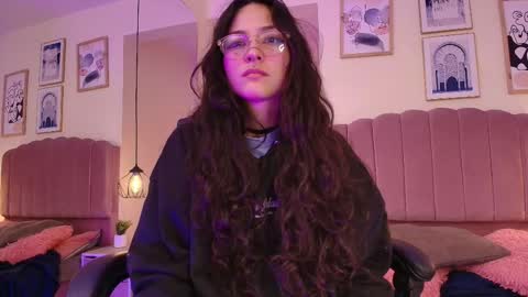 Snapshot of hanabie_ chatting on February 10, 3:10 am hanabie_ online show from February 10, 3:10 am