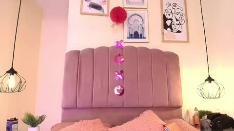 Snapshot of hanabie_ chatting on February 13, 3:24 am hanabie_ online show from February 13, 3:24 am