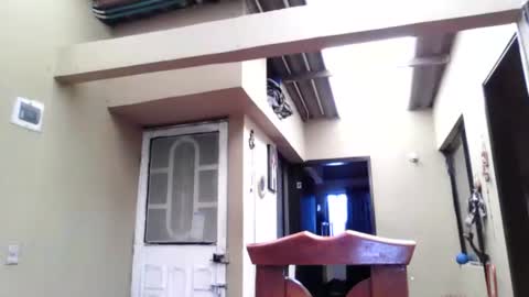Snapshot of hanah_bakeer chatting on June 16, 3:36 pm Hanah Montana Independent model online show from June 16, 3:36 pm