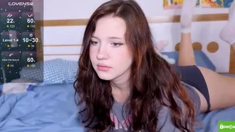 hanahwoods online show from November 16, 11:38 am