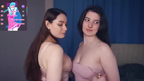 Snapshot of hanalif chatting on November 27, 5:09 am Blair and Ethel online show from November 27, 5:09 am