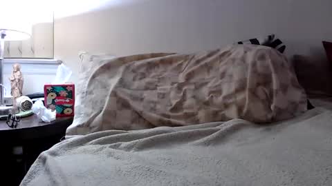 hand69someguy online show from March 14, 3:23 am