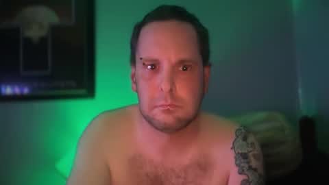 Snapshot of hand_banana_420 chatting on October 5, 1:37 am hand_banana_420 online show from October 5, 1:37 am