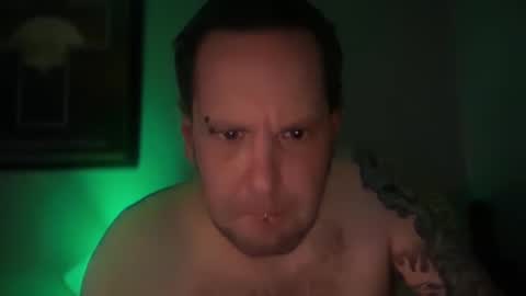 Snapshot of hand_banana_420 chatting on October 7, 3:04 am hand_banana_420 online show from October 7, 3:04 am