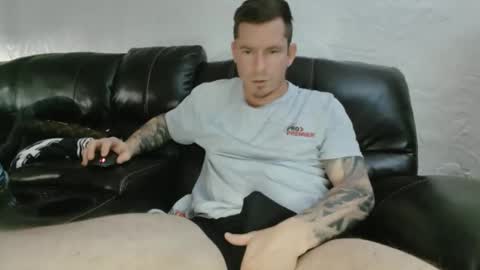 Snapshot of handofmeat11 chatting on January 19, 4:14 pm Hand of meat online show from January 19, 4:14 pm