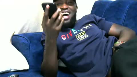 handsome king online show from December 2, 8:00 pm
