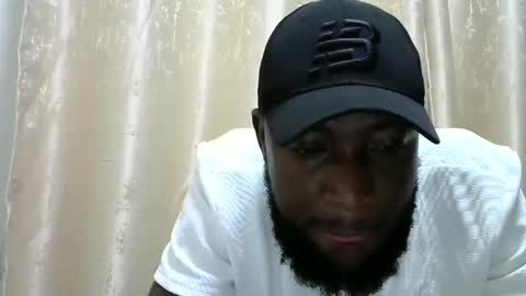 handsome king online show from December 8, 8:58 pm