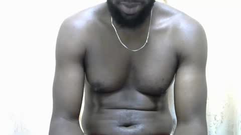 Snapshot of handsome_king30 chatting on May 16, 6:54 am handsome king online show from May 16, 6:54 am