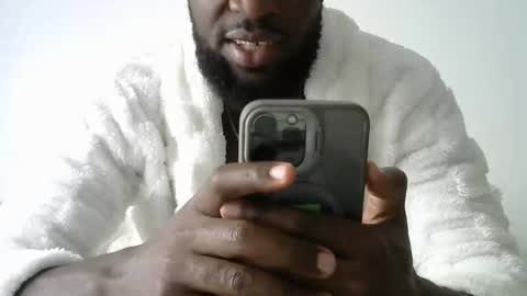 Snapshot of handsome_king30 chatting on May 18, 5:57 am handsome king online show from May 18, 5:57 am