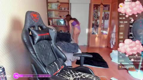 Snapshot of handsome_whale chatting on June 3, 1:41 am Mila online show from June 3, 1:41 am