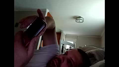 handsomedaddy198923 online show from September 9, 7:13 pm