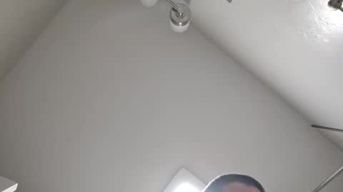 handsomedaddy198923 online show from September 26, 11:58 am