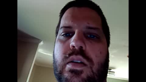 handsomedaddy198923 online show from October 6, 5:32 pm