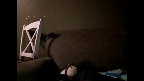 Handsomedaddy198923 online show from March 3, 7:36 am