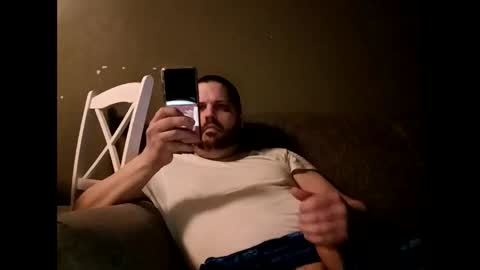 Handsomedaddy198923 online show from March 17, 6:50 am