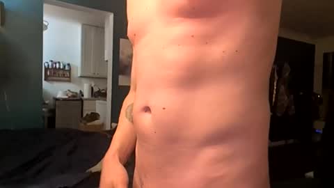 Snapshot of handsomerob42 chatting on March 17, 4:21 pm handsomerob42 online show from March 17, 4:21 pm