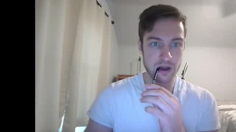 handsumhung online show from November 17, 8:47 pm