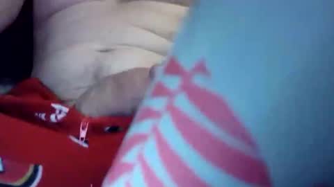 Snapshot of handsumload_11 chatting on December 22, 8:44 am handsumload_11 online show from December 22, 8:44 am