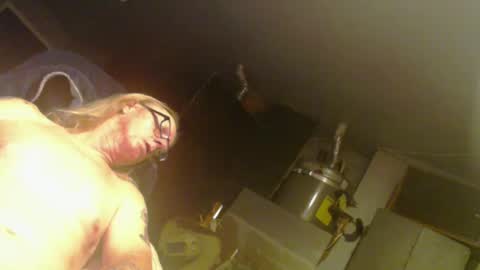 Snapshot of handyman5303 chatting on February 5, 11:23 am Handystudman online show from February 5, 11:23 am