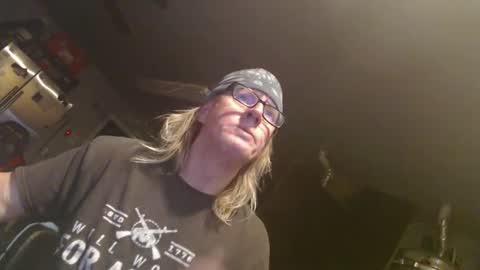 Snapshot of handyman5303 chatting on February 7, 4:46 pm Handystudman online show from February 7, 4:46 pm