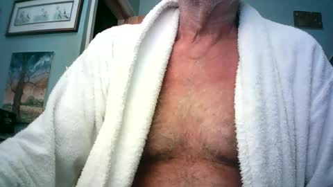 handymanforyou177322 online show from August 2, 11:52 am