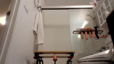 HandySmurf online show from December 7, 7:32 pm