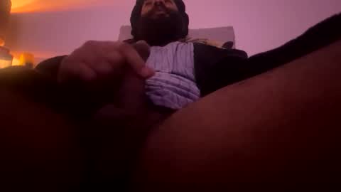 Snapshot of hangjball chatting on December 1, 3:06 pm hangjball online show from December 1, 3:06 pm