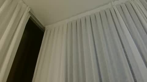 Snapshot of hankitforme chatting on October 10, 11:31 am hankitforme online show from October 10, 11:31 am