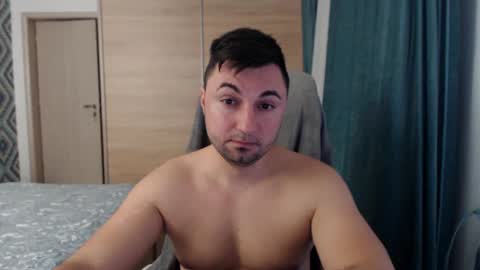 HankMalone online show from January 3, 6:14 pm