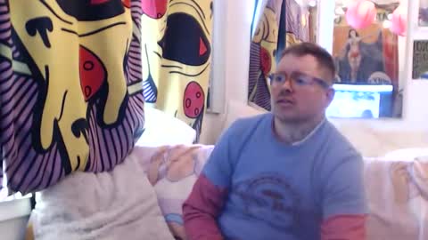 hank rams online show from December 17, 3:51 pm