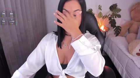 Snapshot of hanna_1sweet chatting on February 11, 6:46 pm hanna online show from February 11, 6:46 pm