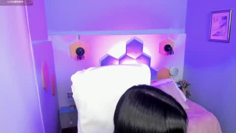 hanna  online show from January 9, 8:24 am