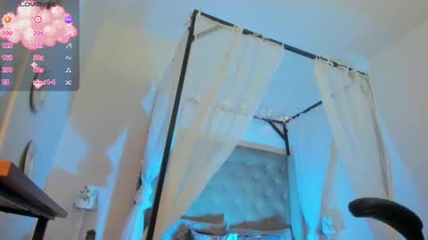 hanna  online show from September 28, 3:12 am