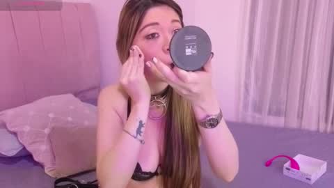 hanna_and_samanthaa online show from February 16, 8:05 pm