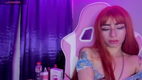 Snapshot of hanna_azumi_ chatting on January 29, 9:23 am hanna online show from January 29, 9:23 am