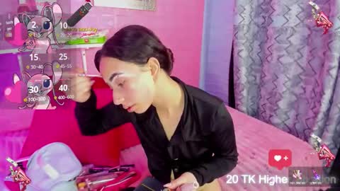 Snapshot of hanna_azumi_ chatting on October 27, 1:31 am hanna online show from October 27, 1:31 am