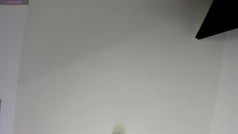 Hanna Baker online show from April 22, 3:02 pm