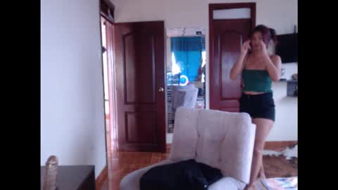 hanna online show from February 19, 6:15 pm