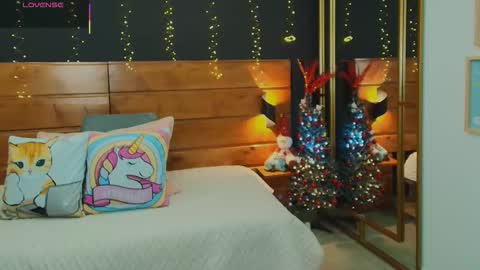 Hanna online show from November 30, 7:18 pm