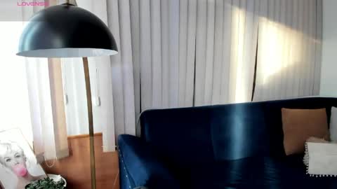 Snapshot of hanna_klover chatting on May 13, 11:40 am Hanna Klover online show from May 13, 11:40 am